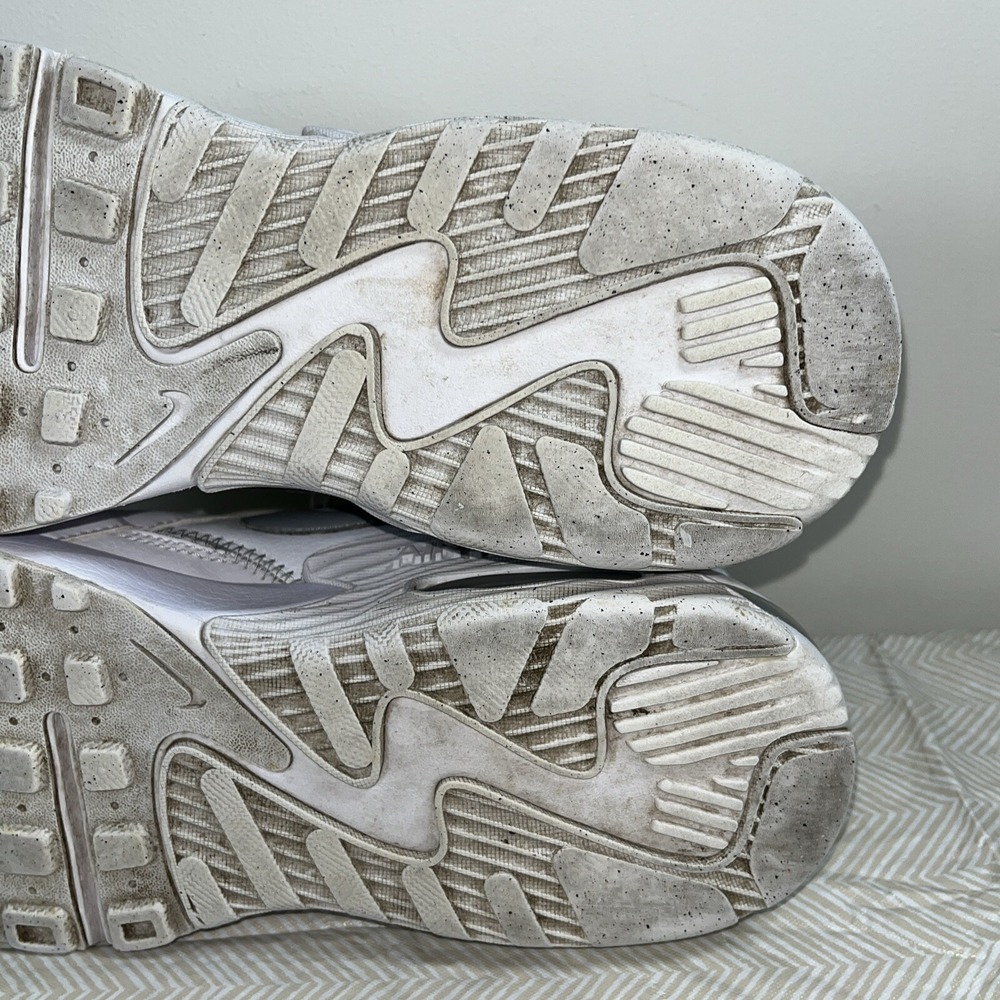 Nike Air Max Excee Womens Sneakers 8.5 Pure White Running‎ Shoes CD5432-114 - Picture 15 of 16